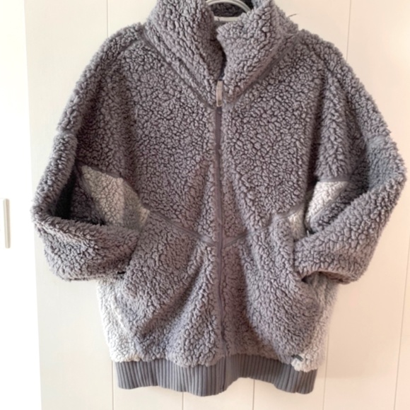 PrAna polar escape jacket - Picture 2 of 2